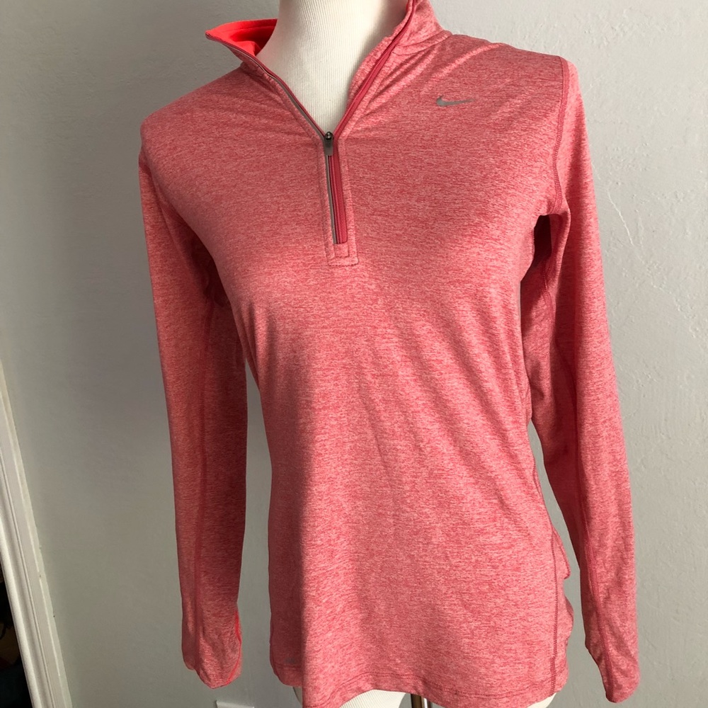 🌺Nike thermal longsleeve.🌺